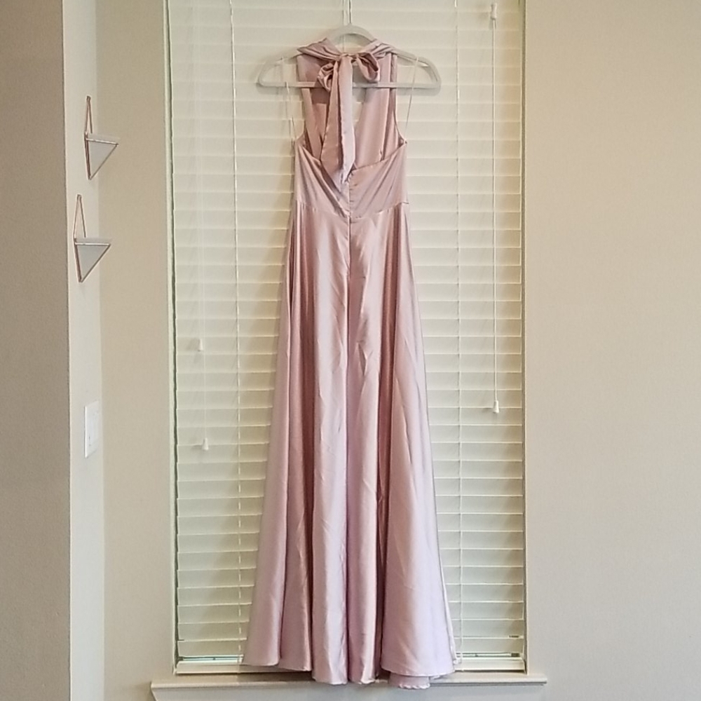Halter Dress - Picture 4 of 8